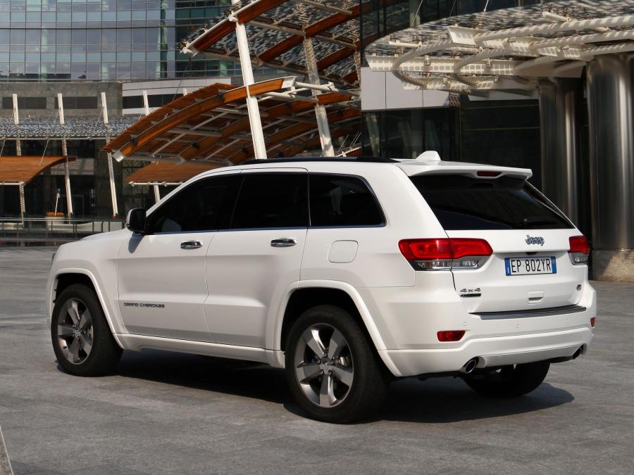  Jeep Grand Cherokee Overland 2013 года  (EU) (фото 6 из 16)